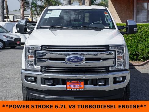 Used 2019 Ford F250 Lariat w/ Lariat Ultimate Package image 3