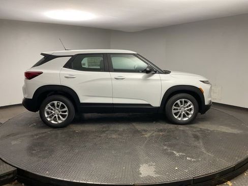 New 2026 Chevrolet TrailBlazer LS image 8