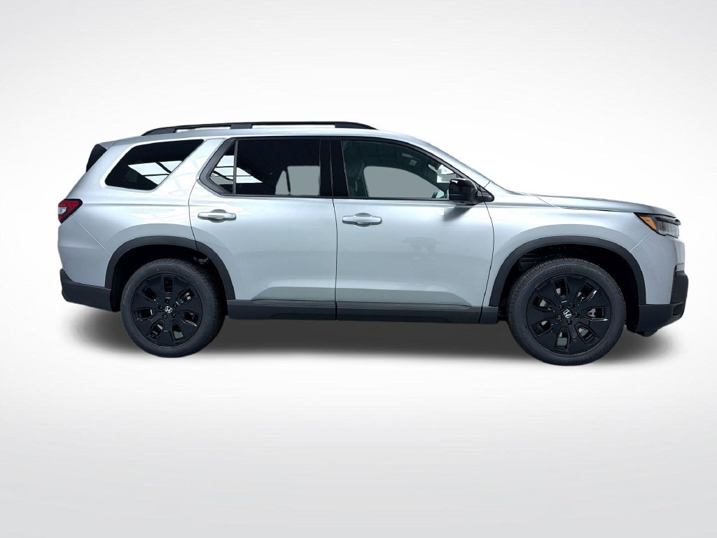 New 2026 Honda Pilot Black Edition image 10
