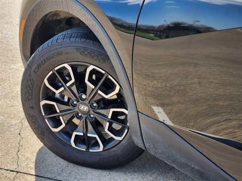 Used 2024 Hyundai Santa Cruz SEL image 17