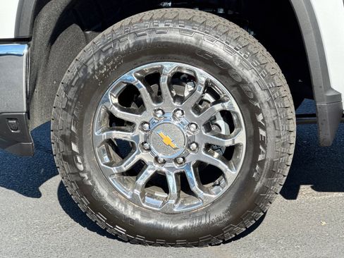 New 2026 Chevrolet Silverado 3500 LTZ w/ LTZ Premium Package image 23