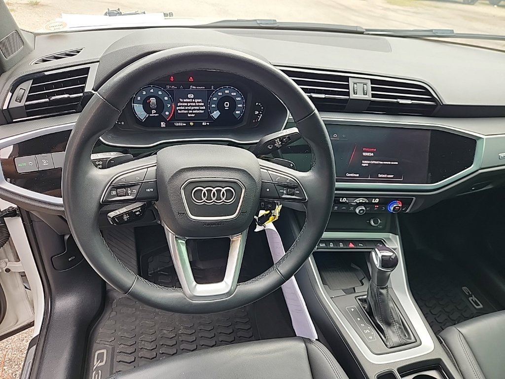 Used 2022 Audi Q3 2.0T Premium Plus AWD/4WD image 4