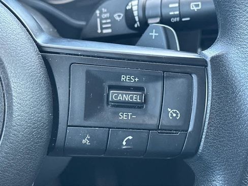 Certified 2023 Nissan Rogue S image 19