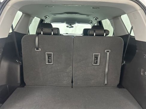 Used 2020 GMC Acadia SLE w/ Driver Convenience Package image 30