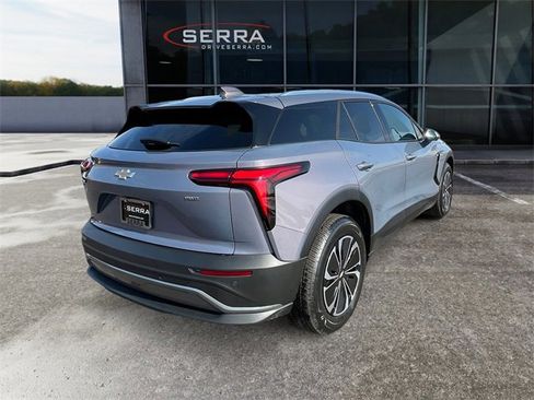 Used 2025 Chevrolet Blazer EV LT image 5