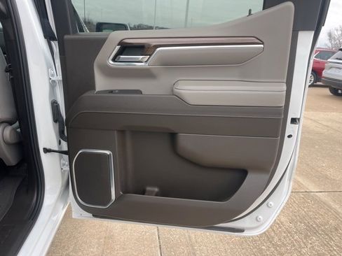 Used 2024 Chevrolet Silverado 1500 LT w/ All Star Edition Plus image 42