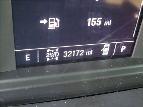 Used 2022 Chevrolet Silverado 1500 Custom AWD/4WD image 25