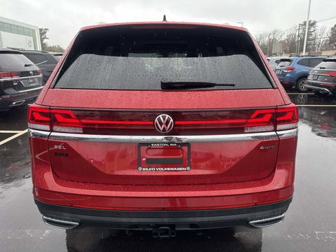 Certified 2025 Volkswagen Atlas SEL image 4