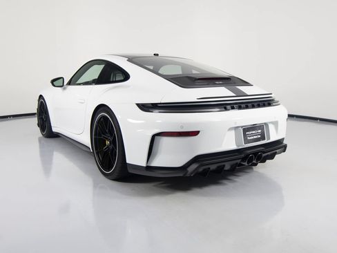 Certified 2026 Porsche 911 GT3 RWD image 3