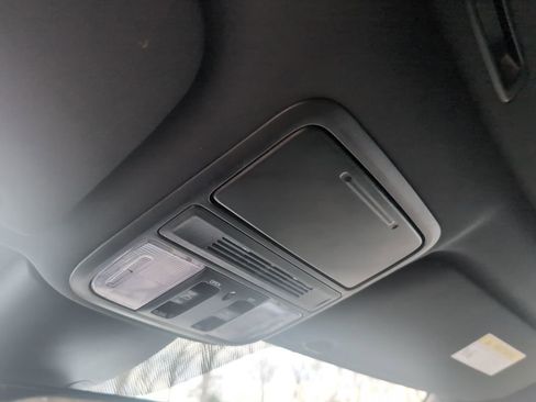 Used 2023 Honda Odyssey Sport image 28