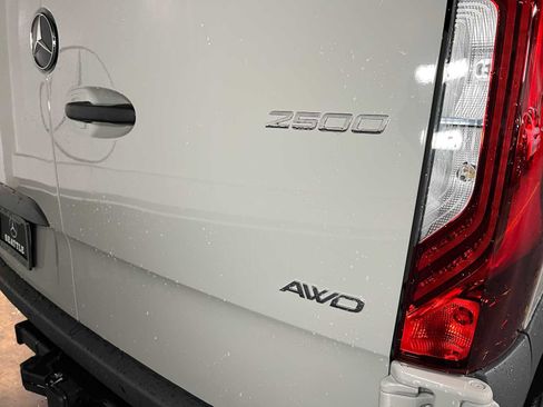 New 2026 Mercedes-Benz Sprinter 2500 image 15