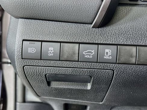 Used 2023 Toyota Camry SE w/ Convenience Package FWD image 17