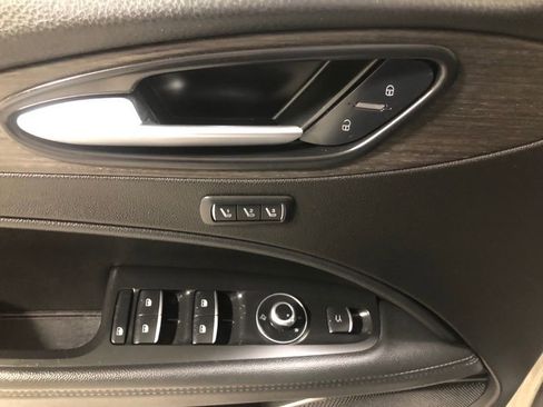 Used 2022 Alfa Romeo Stelvio Ti w/ Active Assist Plus Package AWD/4WD image 21