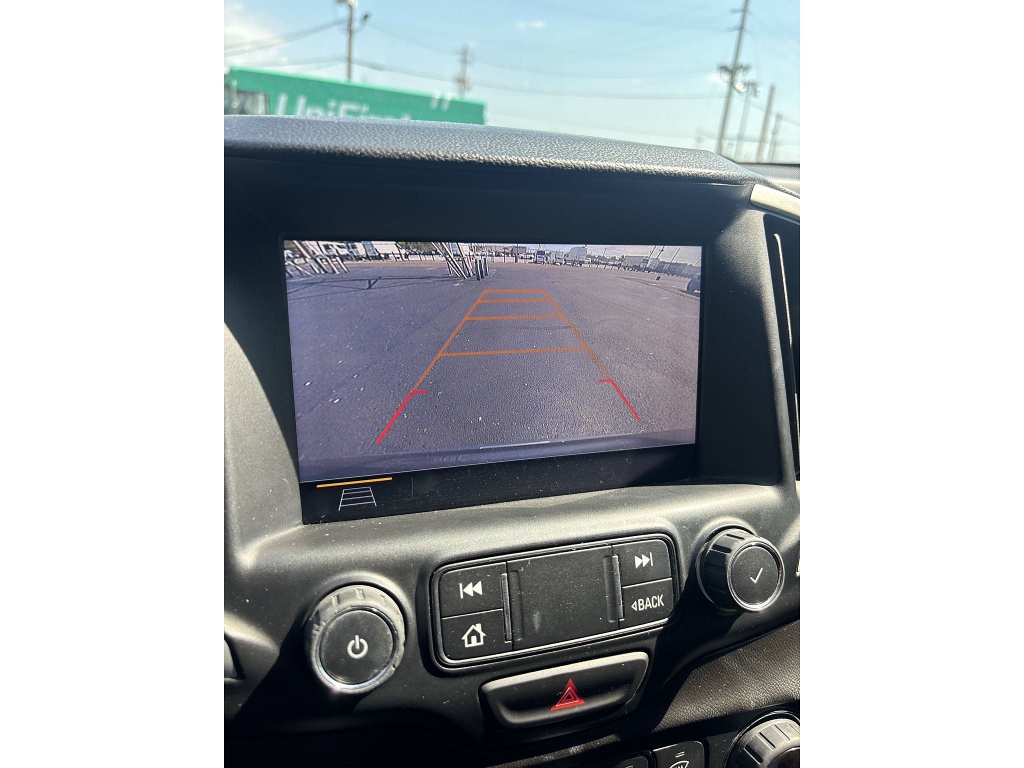 Used 2020 GMC Terrain SLE w/ Driver Convenience Package FWD image 11