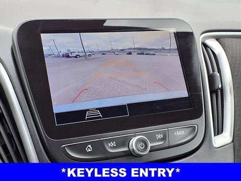 Used 2024 Chevrolet Malibu LT image 9