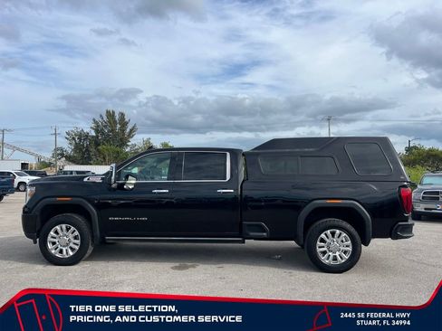 Used 2021 GMC Sierra 3500 Denali w/ Denali Ultimate Package AWD/4WD image 4
