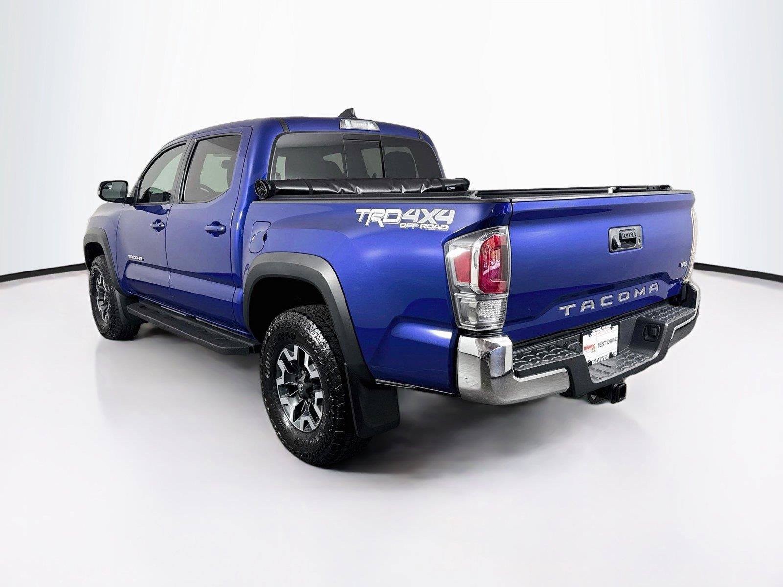 Certified 2023 Toyota Tacoma TRD Off-Road AWD/4WD image 11