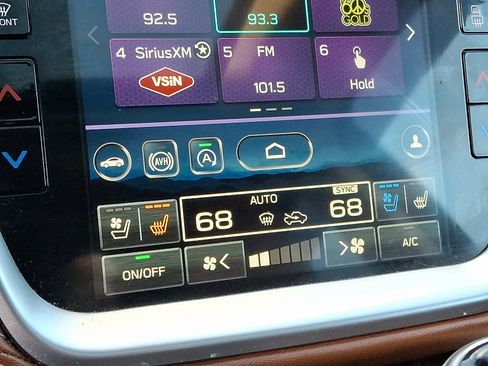 Used 2021 Subaru Outback Touring XT image 19