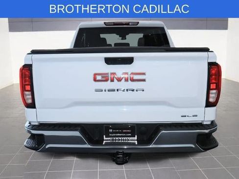 Used 2024 GMC Sierra 1500 SLE AWD/4WD image 4