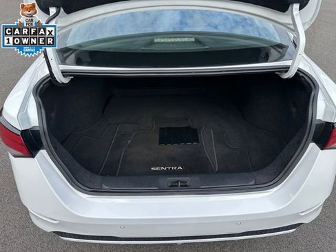 Used 2021 Nissan Sentra S image 11