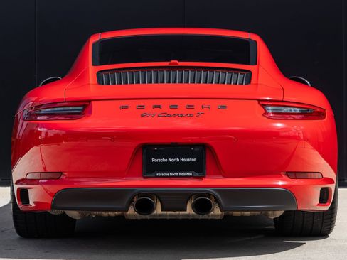 Certified 2019 Porsche 911 Carrera T RWD image 10