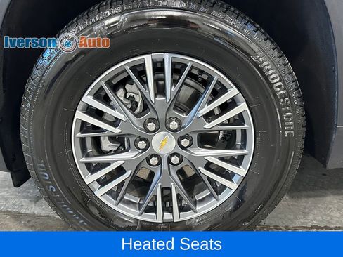 Used 2026 Chevrolet Traverse LT AWD/4WD image 12