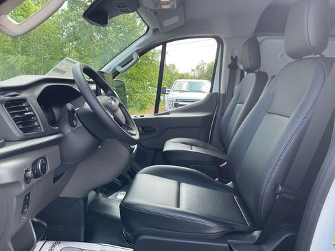 New 2026 Ford Transit 250 Low Roof RWD image 14