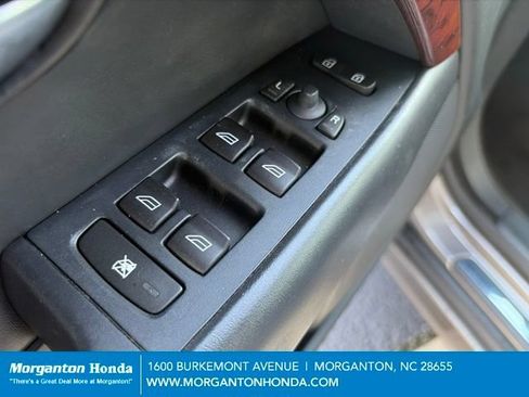 Used 2007 Volvo S80 V8 AWD/4WD image 16