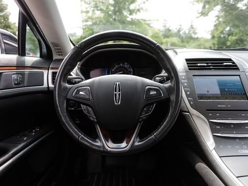 Used 2013 Lincoln MKZ Hybrid FWD image 26