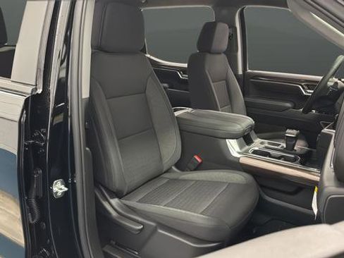 New 2026 Chevrolet Silverado 1500 RST w/ Z71 Off-Road Package AWD/4WD image 23