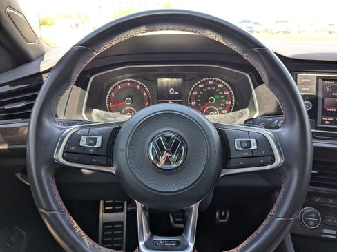 Used 2019 Volkswagen Jetta GLI FWD image 15