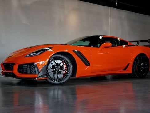 Used 2019 Chevrolet Corvette ZR1 RWD image 93