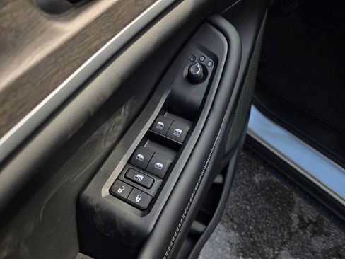 New 2026 Jeep Grand Cherokee 4WD image 11