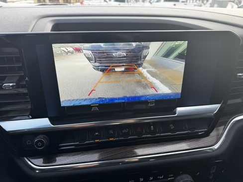 Used 2024 Chevrolet Silverado 1500 RST image 4