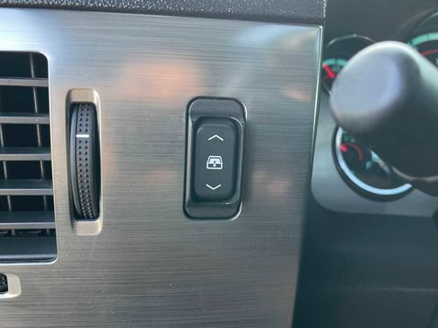 Used 2008 HUMMER H2 SUT image 23