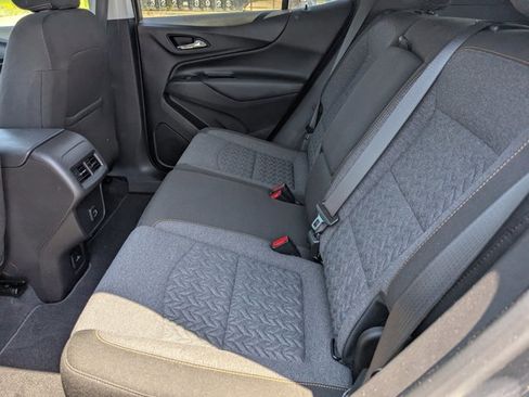 Used 2023 Chevrolet Equinox LT image 24