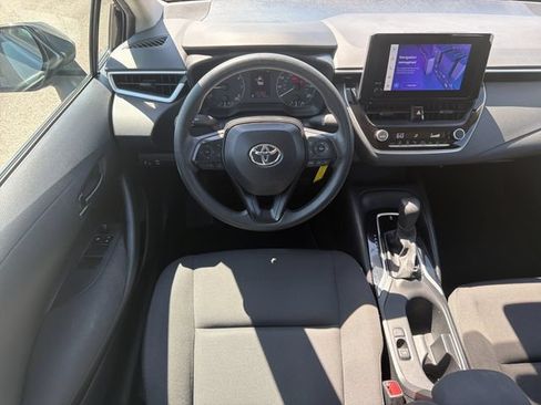 Used 2024 Toyota Corolla LE FWD image 21