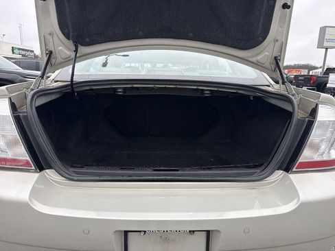 Used 2008 Mercury Sable Premier image 19