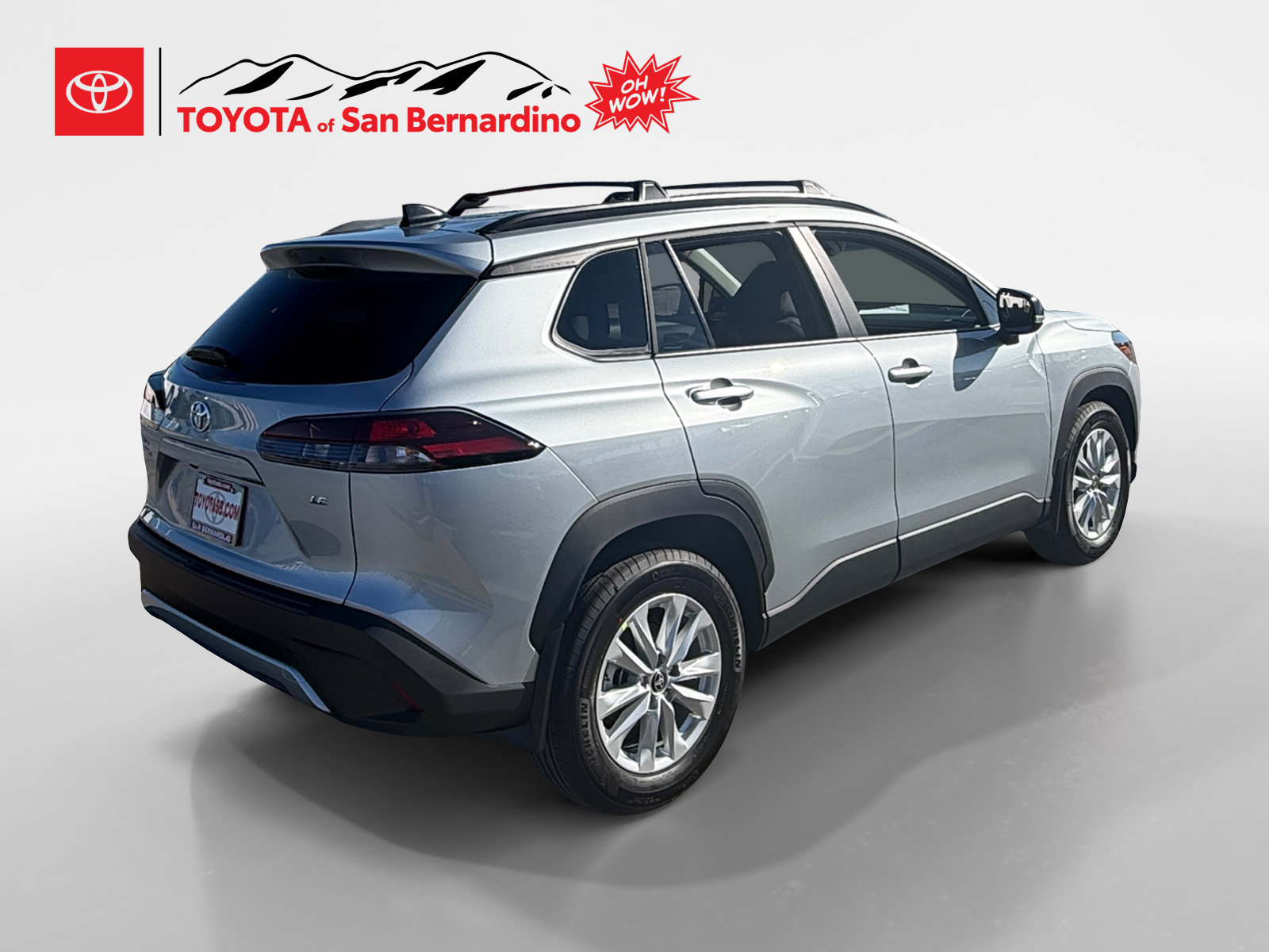 New 2026 Toyota Corolla Cross LE w/ Moonroof Package FWD image 5