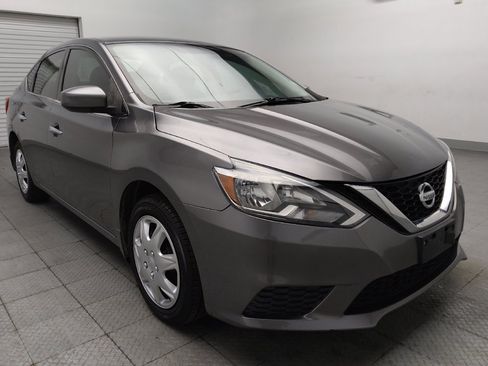 Used 2017 Nissan Sentra SV FWD image 13