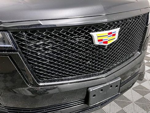 Used 2024 Cadillac Escalade Sport image 33
