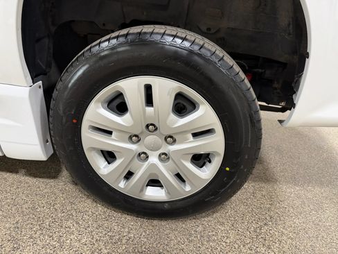 Used 2019 Dodge Grand Caravan SE FWD image 68