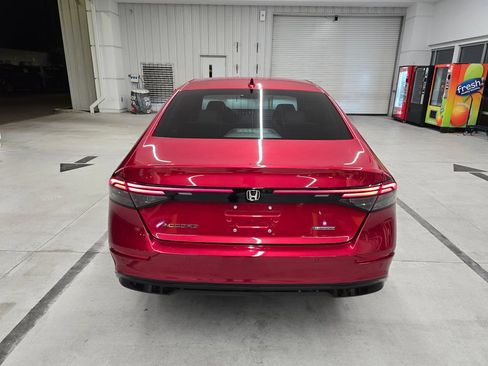 Used 2023 Honda Accord EX-L image 5