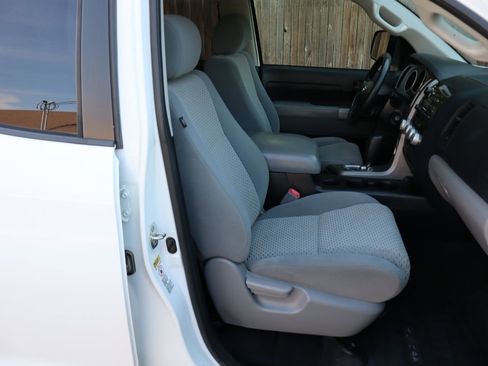 Used 2012 Toyota Tundra 4x4 Double Cab image 27