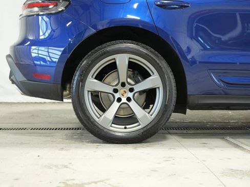 New 2026 Porsche Macan AWD/4WD image 39