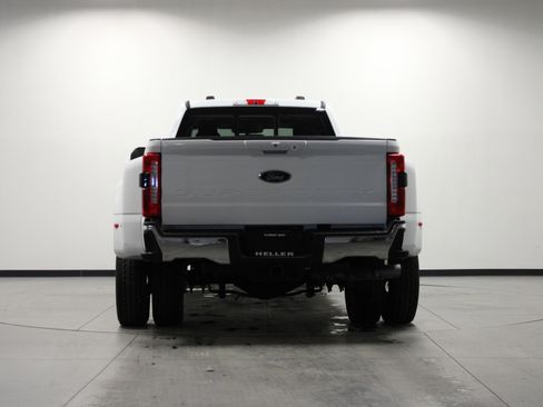 Used 2024 Ford F350 Lariat w/ Lariat Ultimate Package image 5