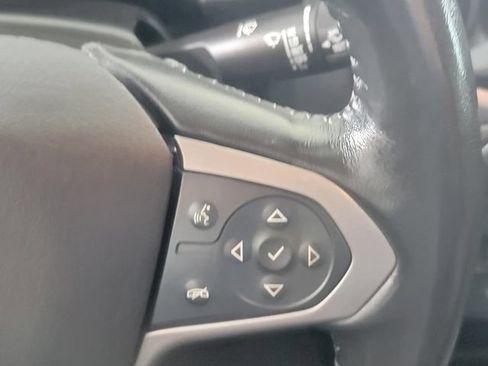 Used 2020 Chevrolet Colorado Z71 AWD/4WD image 16