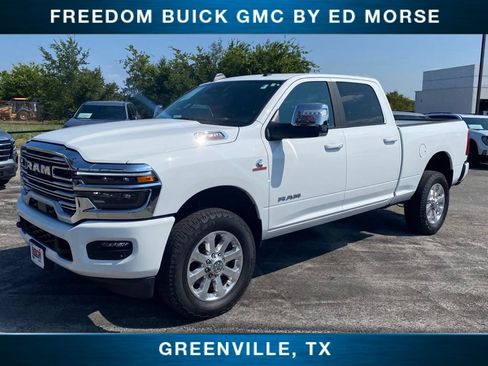 Used 2026 RAM 2500 Laramie AWD/4WD image 1