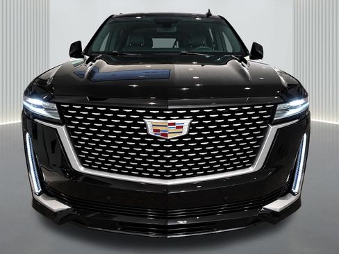 Used 2022 Cadillac Escalade ESV Luxury RWD image 1
