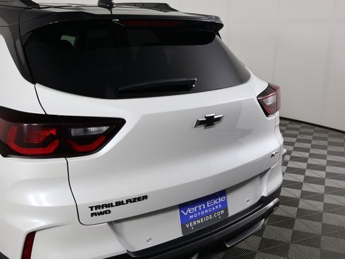 Used 2025 Chevrolet TrailBlazer RS w/ Convenience Package image 15